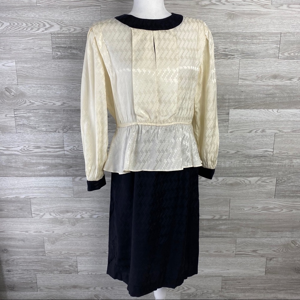 Leslie Day Vintage Union Label Peplum Long Sleeve Dress